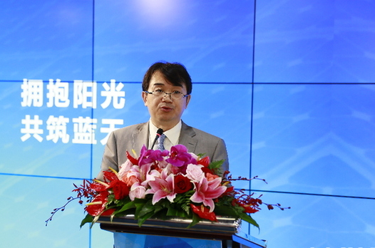 东亚新华董事长_新华书店